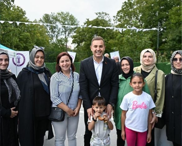 Başkan Akın, Dursunbeyli esnafın taleplerini dinledi