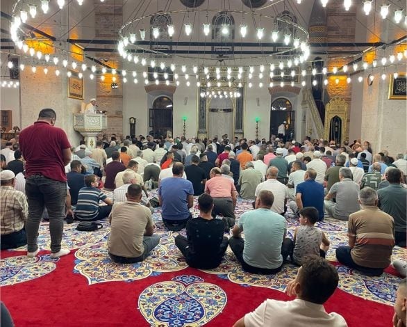 Balıkesir'de Mevlid Kandili İdrak Edildi