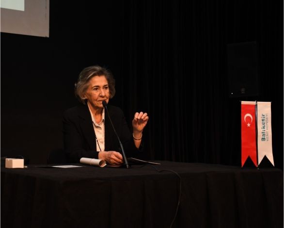 Cumhuriyet Söyleşileri’nde kadın hakları konuşuldu