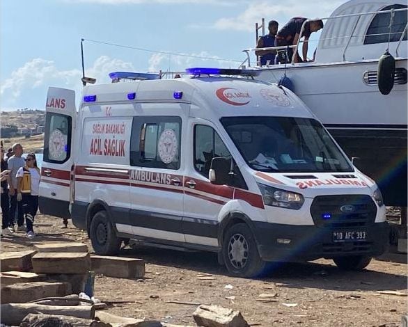 Ayvalık’ta Lüks Yatta Feci Kaza