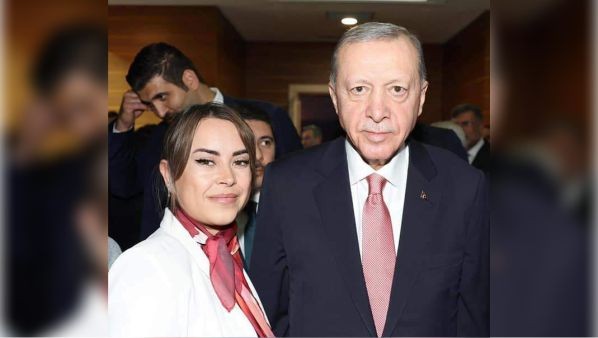 EDREMİT AK PARTİ'DE DUYGUSAL VEDA
