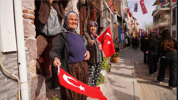 Ayvalık’ta Böyle Şölen Görülmedi! 92. Yılın Anısına!