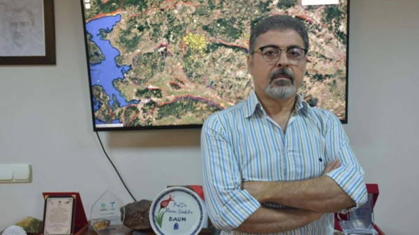 Sözbilir'den Deprem Uyarısı: “Yıkıcı Deprem Potansiyeli Var”