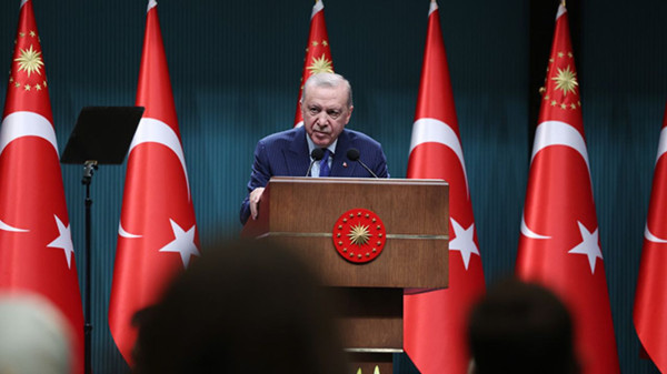 “Çatışma, gerilim ve kavga alanlarında değil, milletin müşterek değerleri etrafında siyaset yapıyoruz”