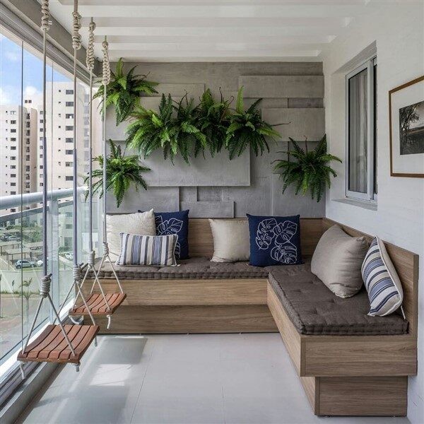Büyük Balkon Dekorasyonu