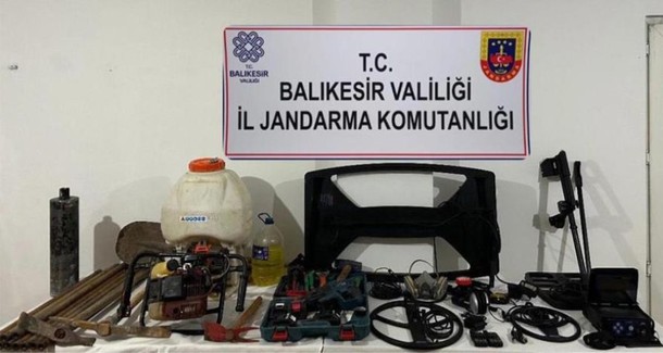 Balıkesir’de tarihi eser kaçakçılarına operasyon: 6 gözaltı