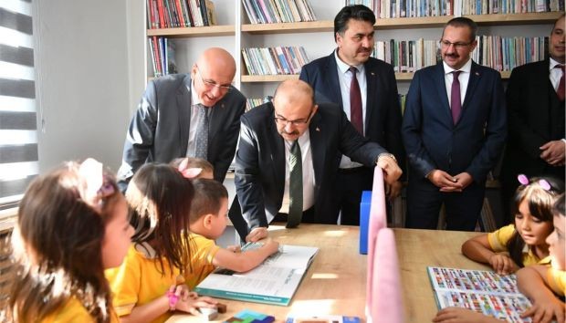 yeni kütüphanaeler