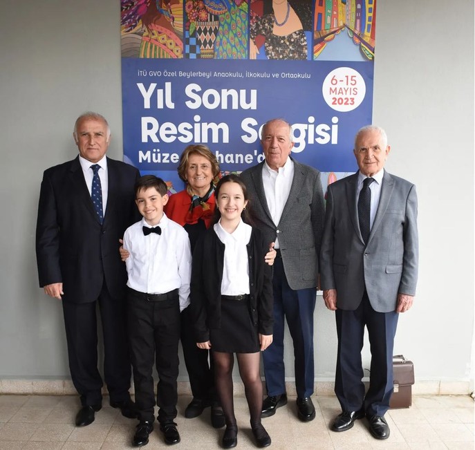 Atık Malzemelerden Sanatsal Dönüşüme
