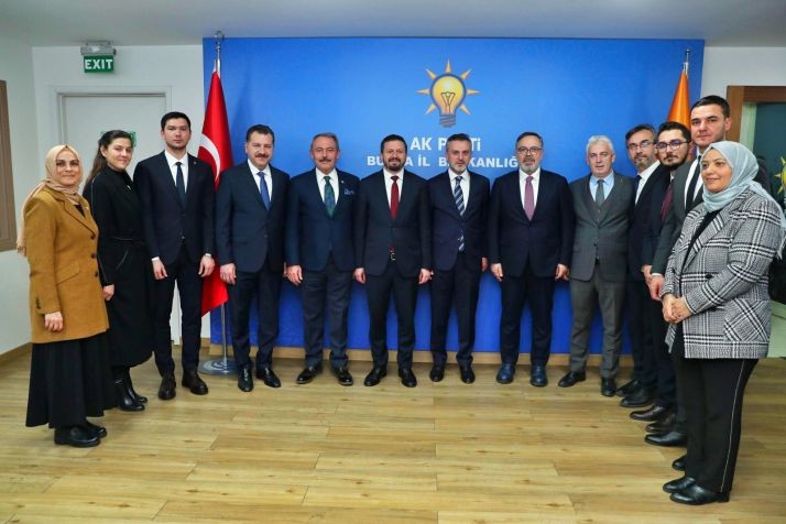 AK Teşkilata 3 ilçede 3 Atama