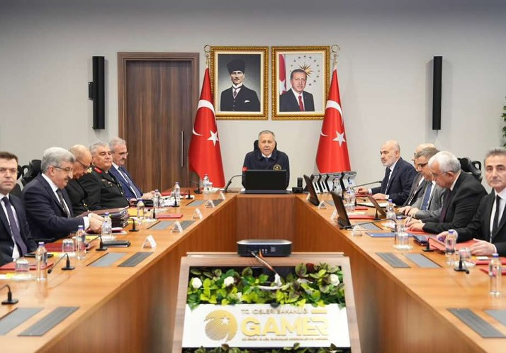 Vali Ustaoğlu, Bakan Yerlikaya Başkanlığındaki Güvenlik Toplantısında - 1. resim