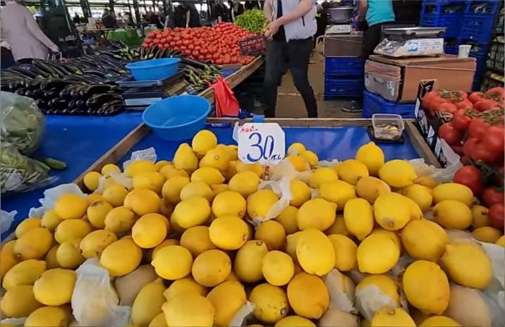 Balıkesir’de Kış Hazırlıkları Pazara Yansıdı