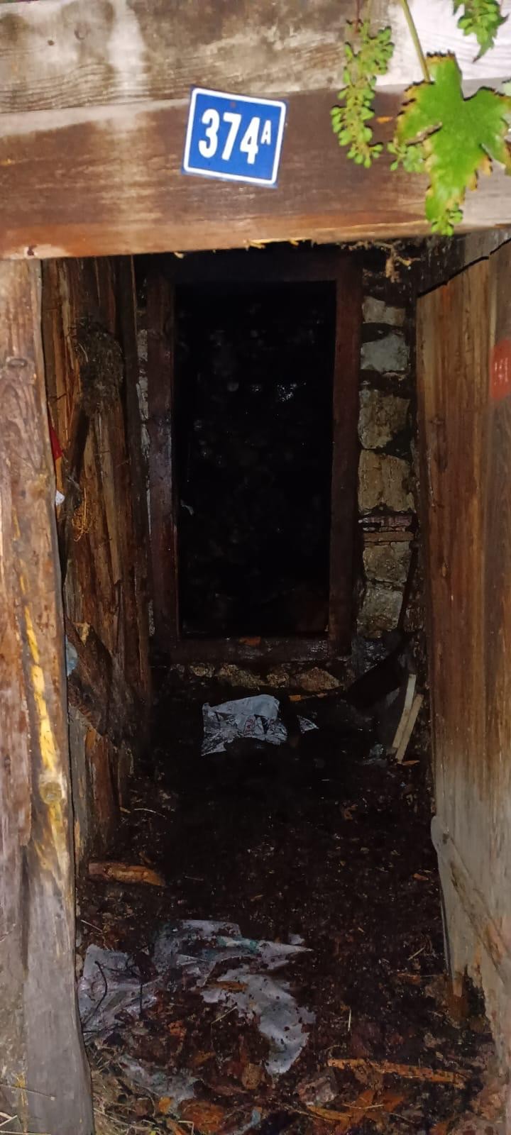 Dursunbey'de Kâgir Binada Yangın 