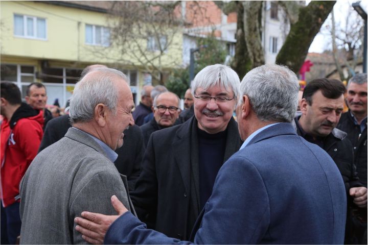 Başkan Cengiz Gönüllere Dokunuyor