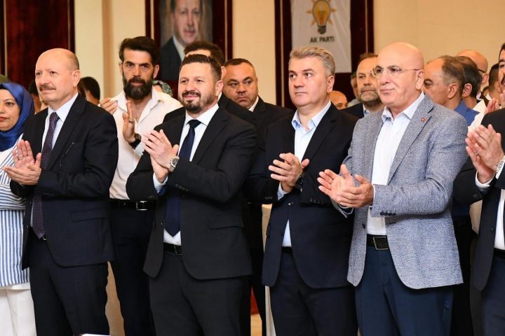 AK Parti Balıkesir'den Bayram Buluşması