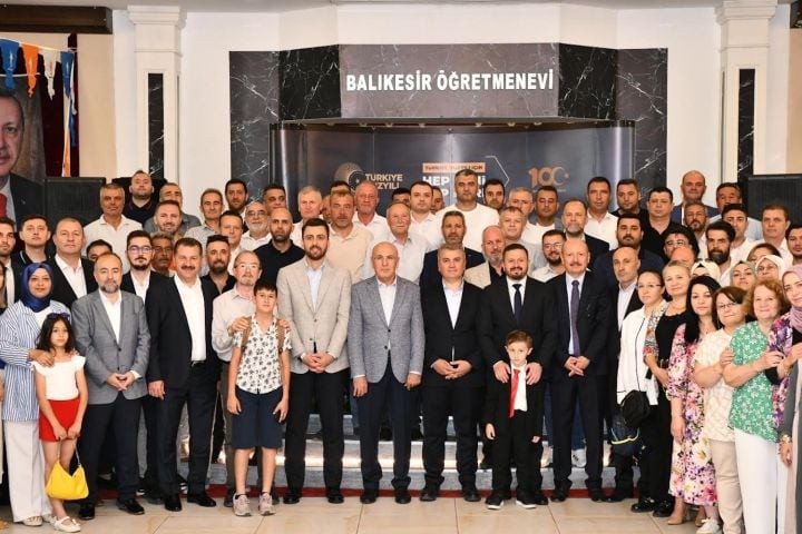 AK Parti Balıkesir'den Bayram Buluşması