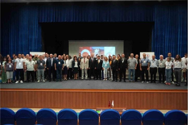 Yaban Hayatı Çalıştayında Sokak Hayvanları Sorunu Masaya Yatırıldı