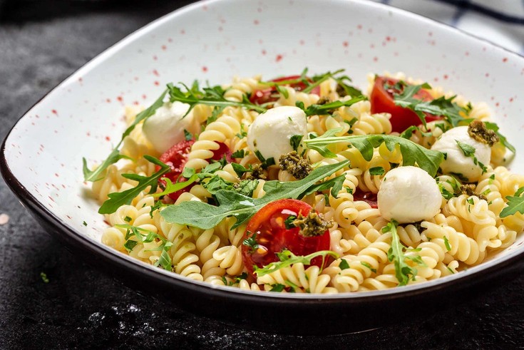 Doyurucu Salata: Caprese 
