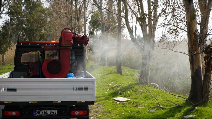 Büyükşehir, haşereyle mücadeleyi sürdürüyor