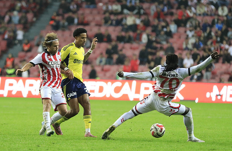 Fenerbahçe’den Beklenmedik Sonuç! Samsun’da Gol Sessizliği