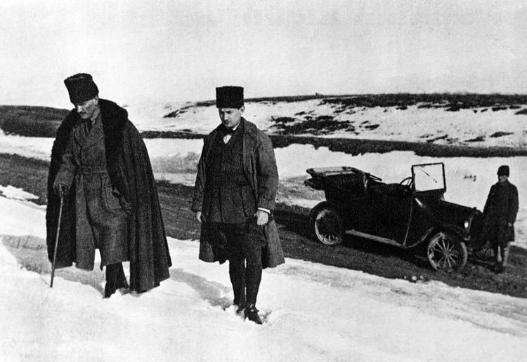 Cumhuriyet'in mimarı Atatürk'ün ebediyete intikalinin üzerinden 87 yıl geçti - Resim: 7