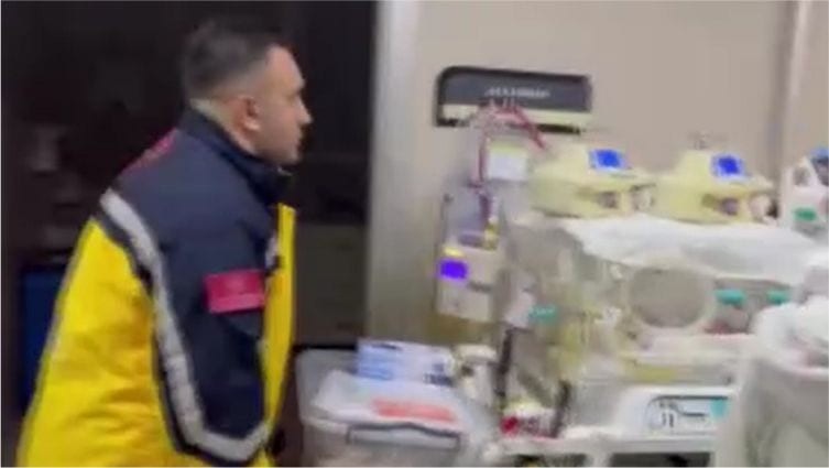 "Yenidoğan Çetesi" Hastanelerindeki Bebekler Kamuya Sevk Edildi