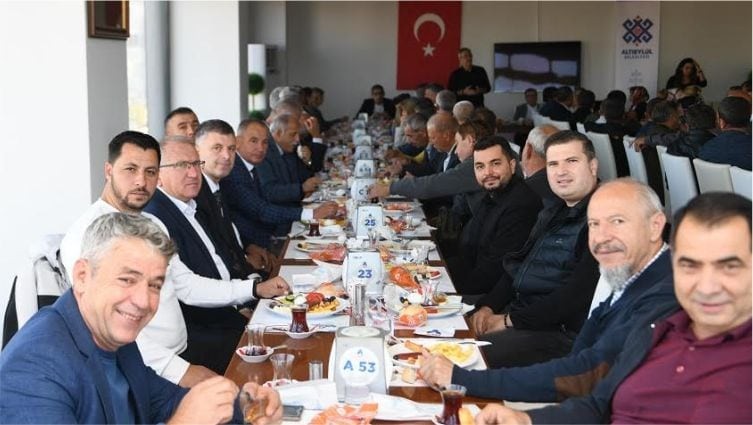 94 Mahalle Muhtarı Başkan Hakan Şehirli ile Bir Araya Geldi!