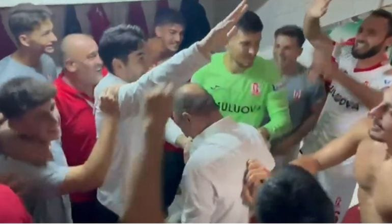 Balıkesirspor'un Galibiyet Kutlaması Sosyal Medyada!