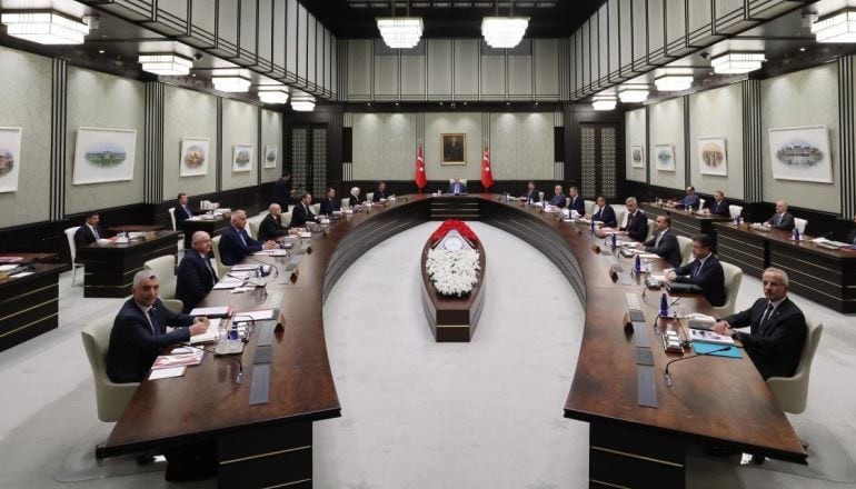 Kabinede Yarın Neler Konuşulacak?