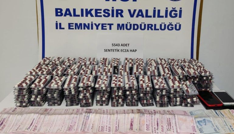 Balıkesir'de 4 Ayrı Olay! Polis 34 Bin Lira Para Buldu