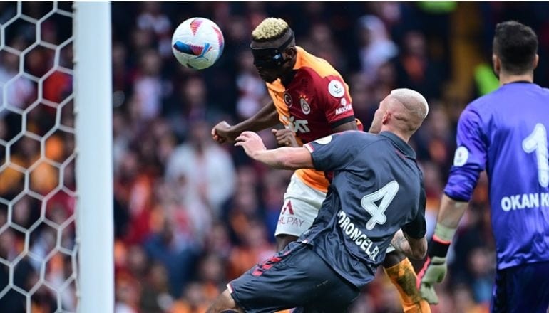 Galatasaray namağlup ünvanını korudu
