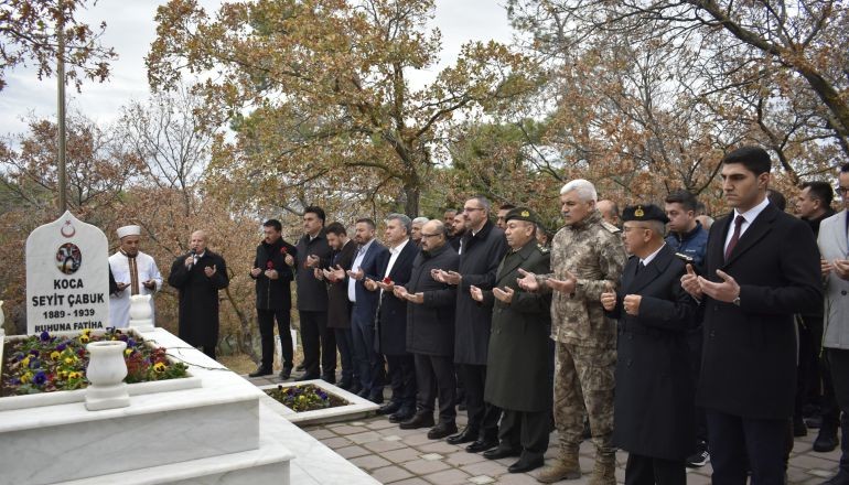 Havranlı Seyit Onbaşı Kabri Başında Dualarla Anıldı