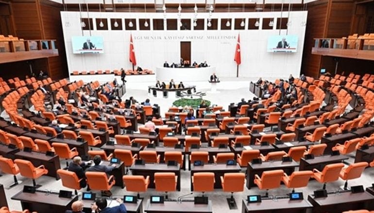 Balıkesirli Milletvekili TBMM’nin En Çalışkanı Seçildi!