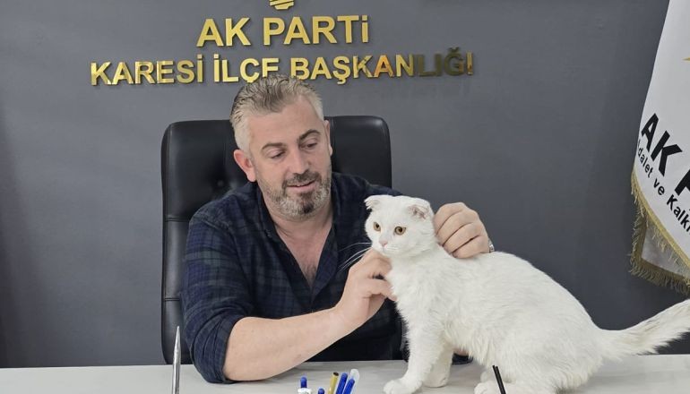 Başkan Hakan Aka: ''İşçiye Kıyafet İçin Kesilen Paralar Nerede?''