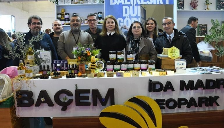 Balıkesir Büyükşehir Belediyesi, EMITT’ten ödülle döndü