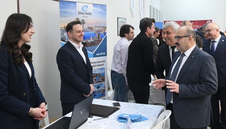 16. İstihdam ve Kariyer Günleri Balıkesir'de Başladı