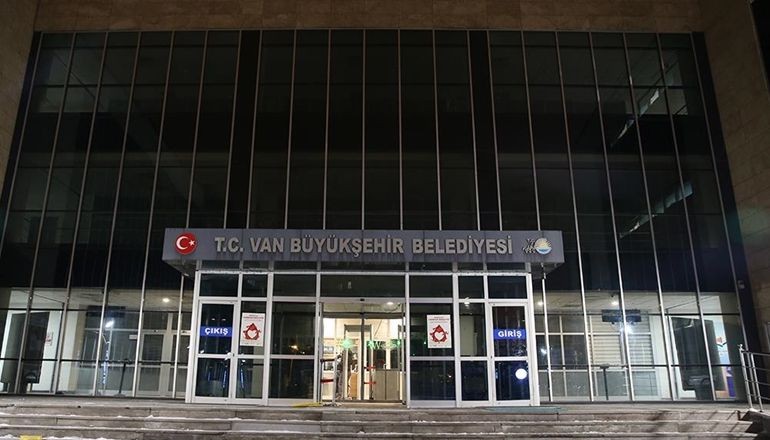 Van’da Belediye Başkanı Yerine Kayyum Atandı