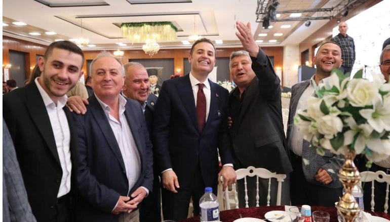 Başkan Akın, iftarda muhtarları ağırladı