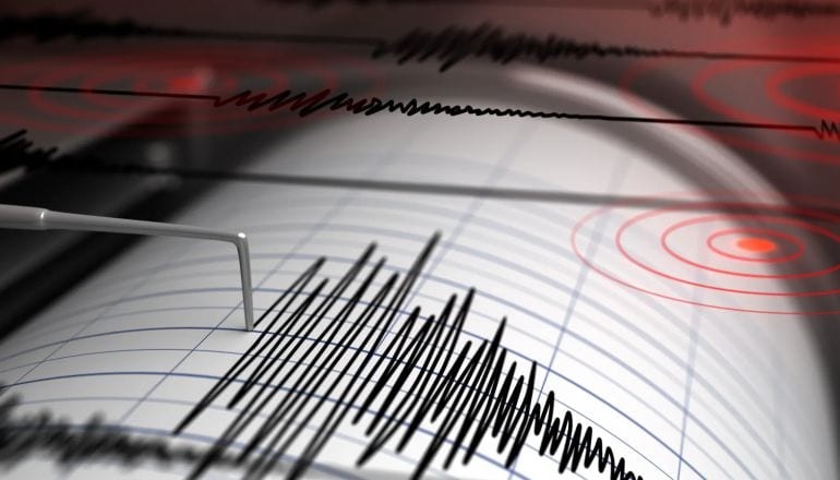 Son Dakika! Ege Denizi'nde 6 Büyüklüğünde Deprem!