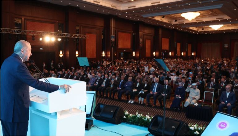 Cumhurbaşkanı Erdoğan: ‘’İzinden Gittiğimiz Tek Kişi O’’