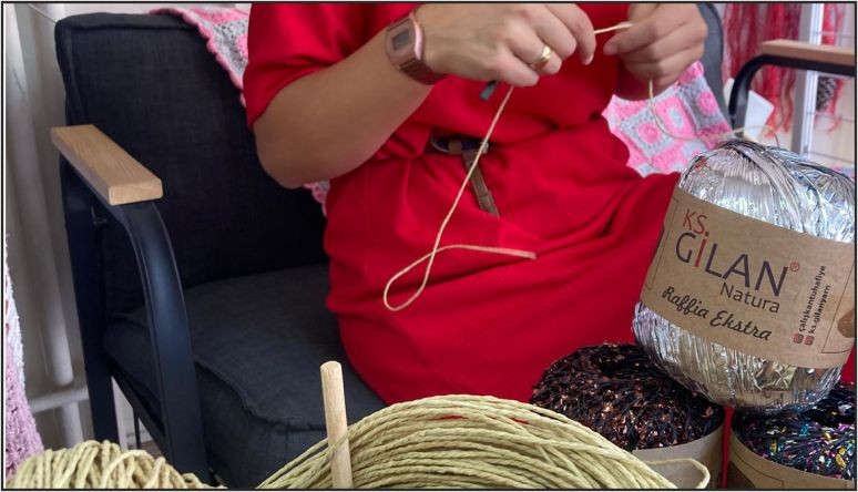 Balıkesir'de Kolay İp Makinesi ile 5 Adımda Örgü