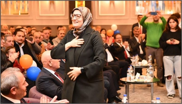 AK Parti Bandırma İlçe Kongresini Yaptı