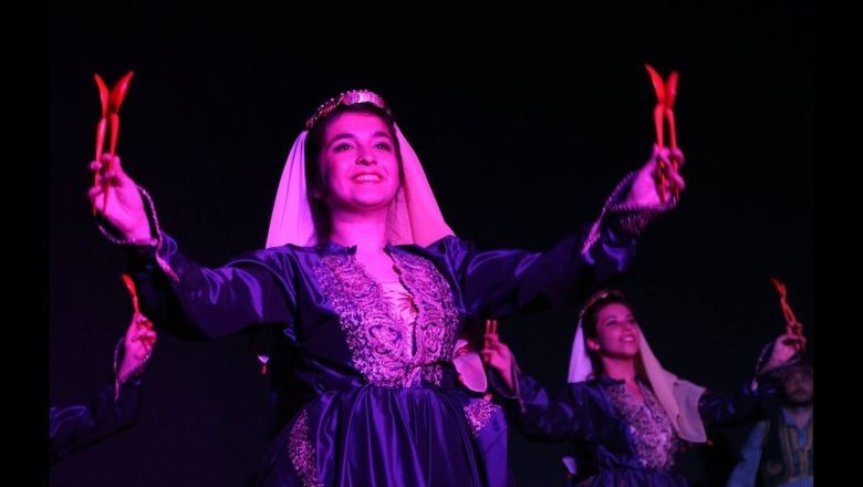 Bir Türküyle Gelen Sessiz Darbe