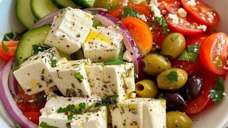 Ferahlatıcı Yaz Salatası Tarifi