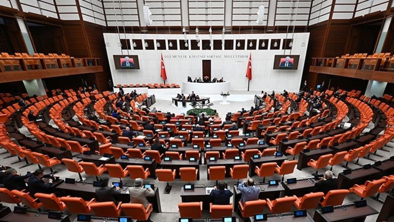 PKK Üç Noktada Silah Bırakıyor