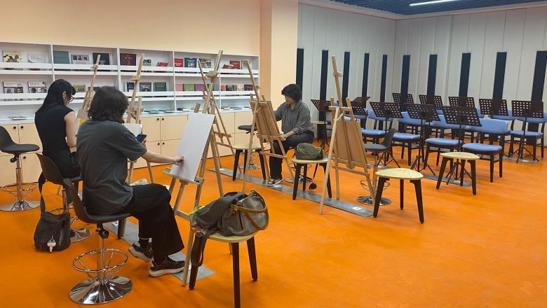 Balıkesir İl Halk Kütüphanesi Hizmete Açıldı