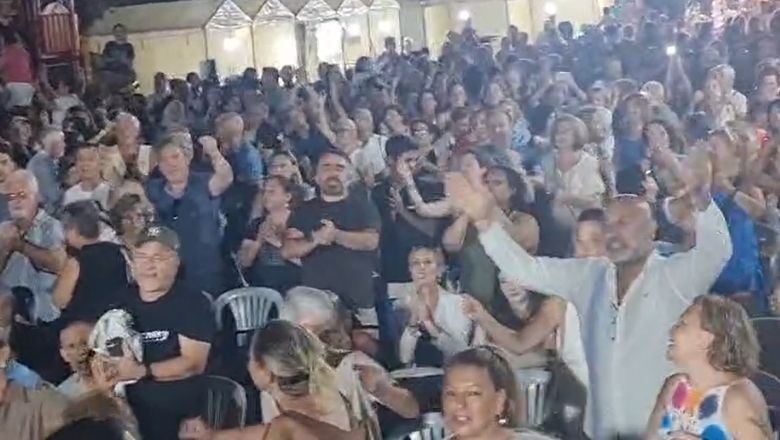 “Bahça Duvarından Aştım"a Kimse Karşı Koyamadı 
