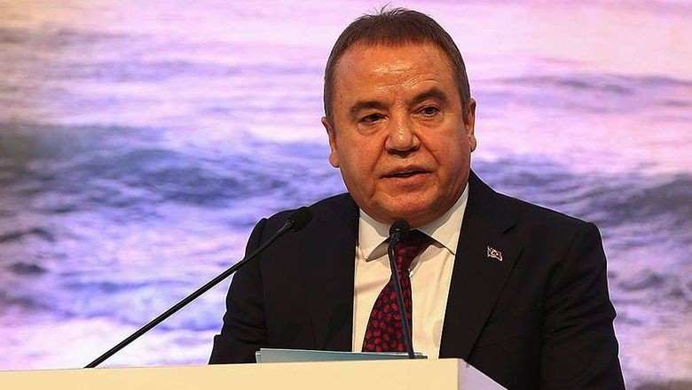 Tutuklu Başkan Muhittin Böcek Apar Topar Hastaneye Kaldırıldı