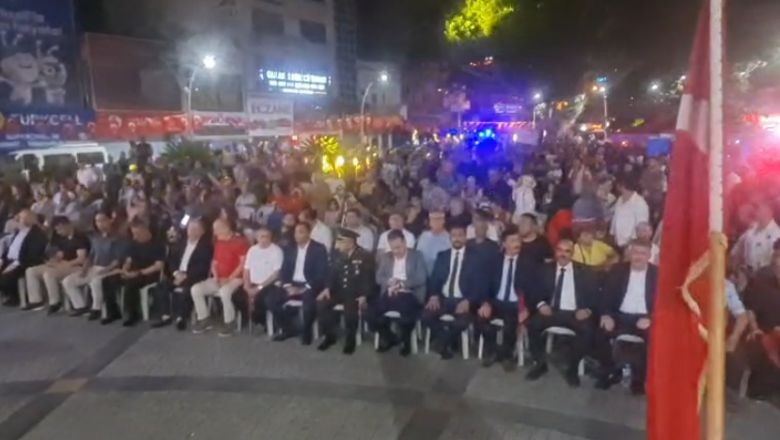 15 Temmuz’da Edremit Tek Yürek Oldu
