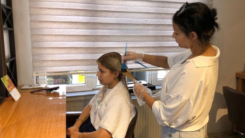 Balıkesir’de Saç Bakımında Keratin Esintisi