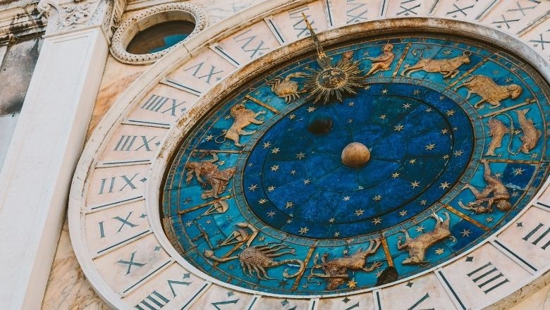 Duygularla Mantığın Savaşı Başlıyor: 3 Burç İçin Zor Kararlar